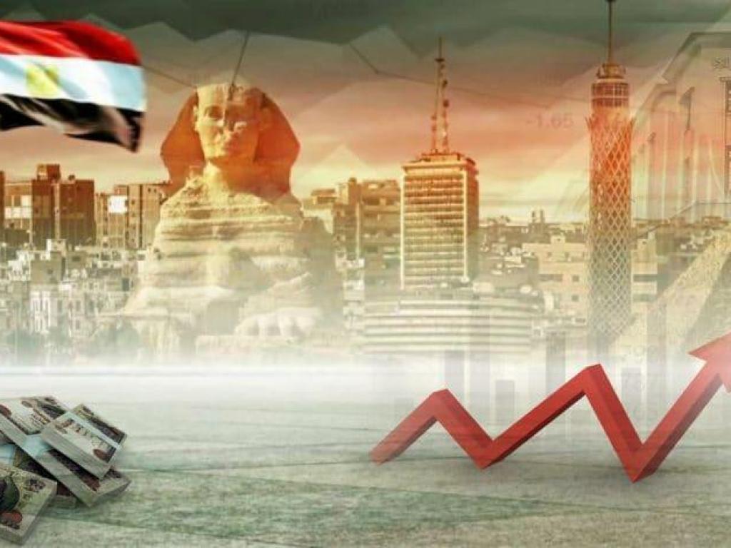 الاقتصاد المصري بين الاستثمار والإنتاج.. ما القطاعات الأكثر تأثيرًا في النمو؟